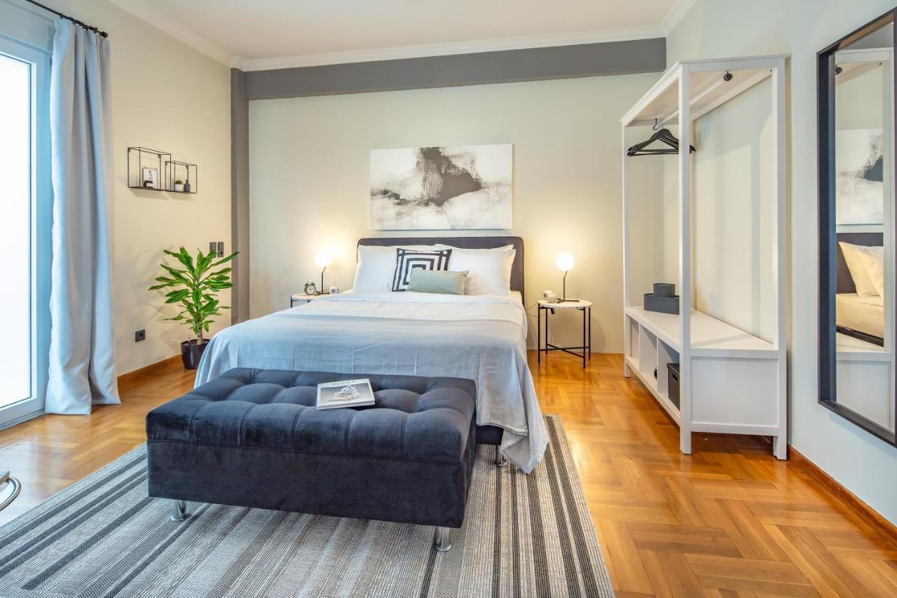 Superb 1Bd Apartment In The Heart Of Kolonaki By Upstreet Атина Екстериор снимка