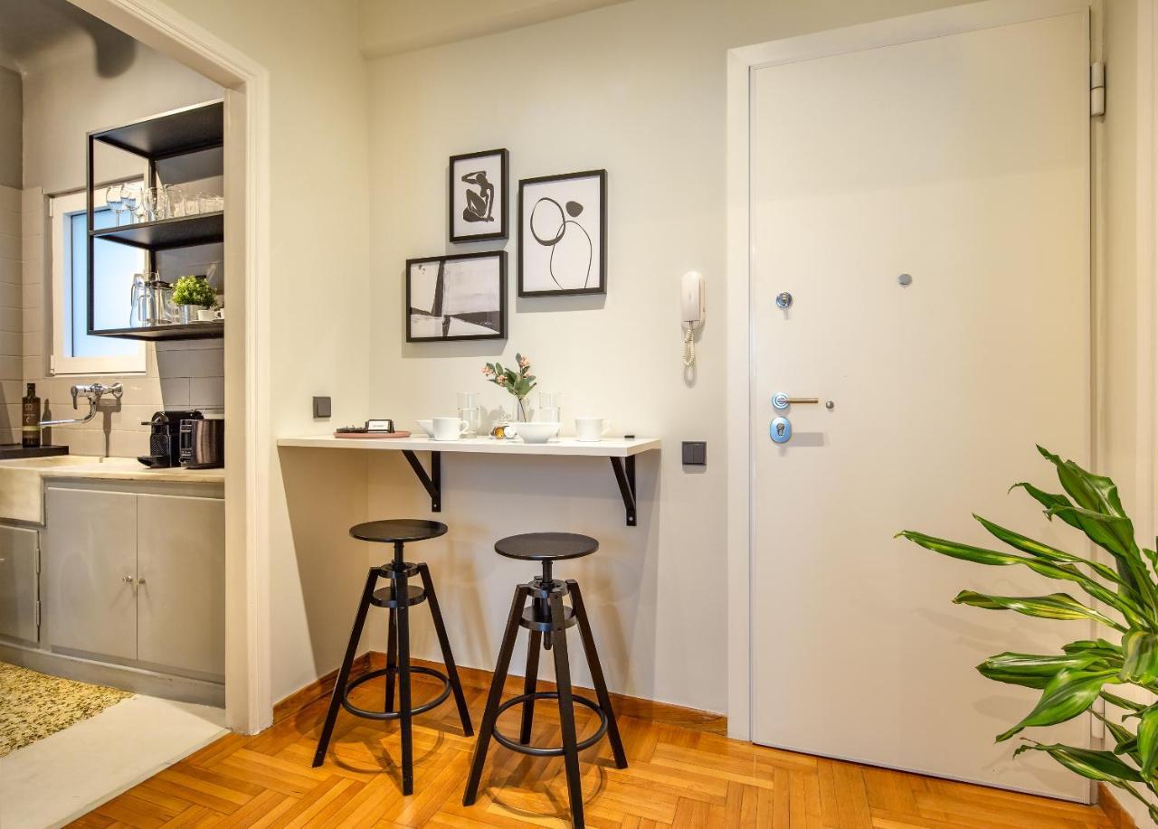 Superb 1Bd Apartment In The Heart Of Kolonaki By Upstreet Атина Екстериор снимка